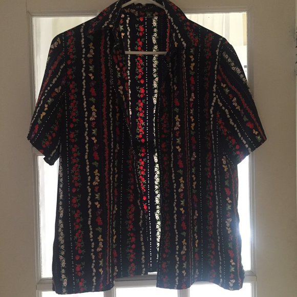 butterfly blouse - Picture 1 of 2
